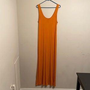 NWOT Maxi Dress - Size Large